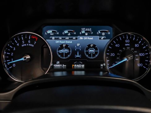 Used 2018 Ford Expedition Max Limited w/ Equipment Group 302A image 17