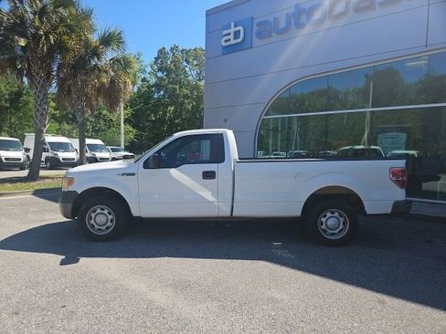 Used 2011 Ford F150 XL RWD image 2
