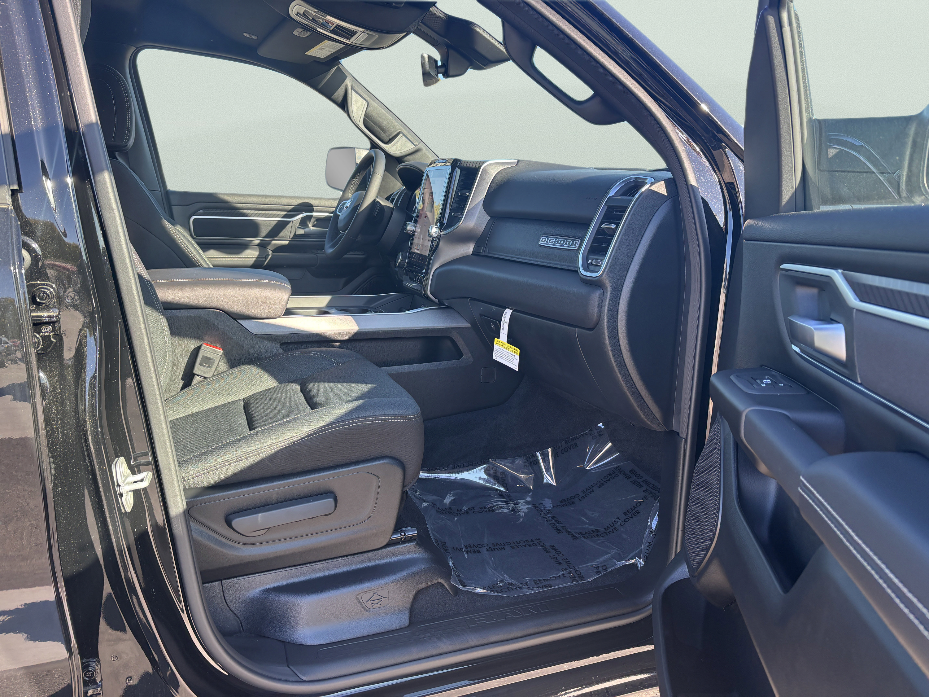 Used 2025 RAM 1500 Big Horn AWD/4WD image 15