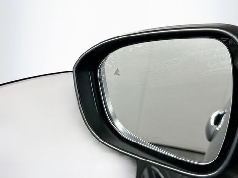 Used 2023 Nissan Rogue SL w/ SL Premium Package image 16