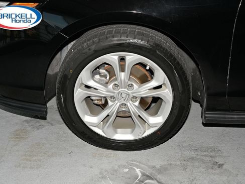 Certified 2023 Honda Accord LX image 34