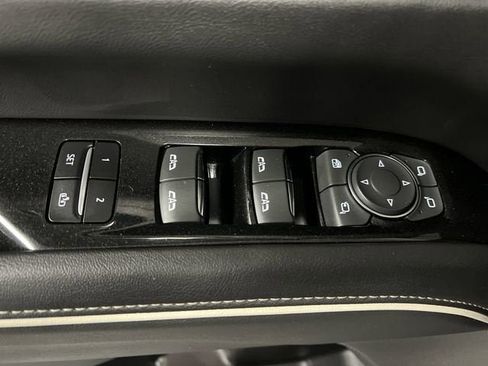 Certified 2022 Cadillac Escalade Premium Luxury w/ Touring Package AWD/4WD image 24