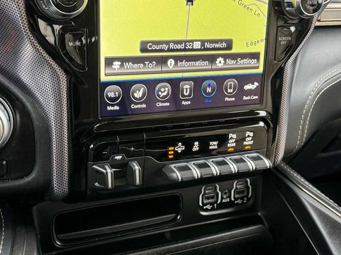 Used 2020 RAM 1500 Limited w/ Advanced Safety Group AWD/4WD image 19
