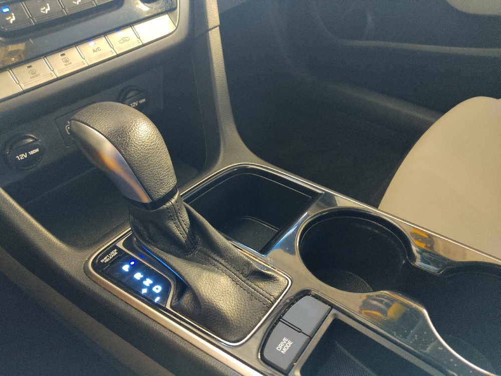 Used 2018 Hyundai Sonata SE FWD image 26