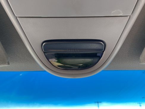 Used 2001 Ford F150 King Ranch image 9