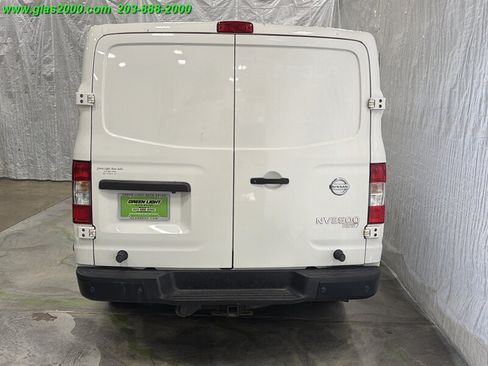Used 2021 Nissan NV 3500 SV RWD image 20