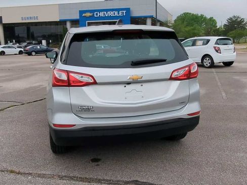 Used 2020 Chevrolet Equinox LS image 7