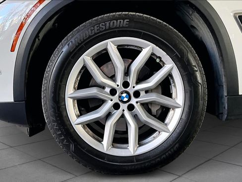 Used 2023 BMW X5 xDrive40i image 10