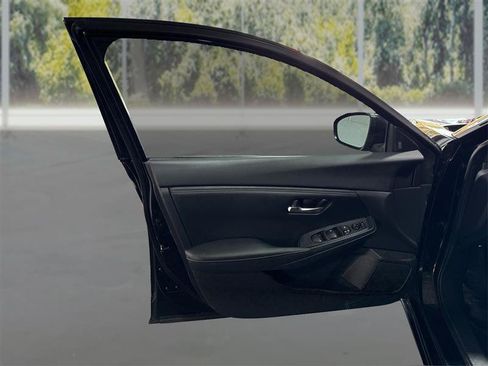 Used 2020 Nissan Sentra S FWD image 20