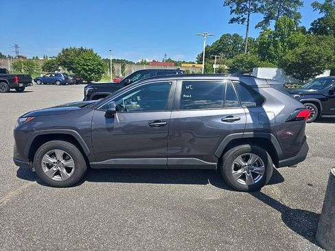 Used 2024 Toyota RAV4 XLE FWD image 8