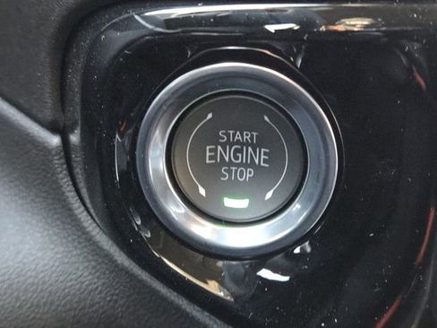 New 2026 GMC Sierra 1500 Elevation image 13