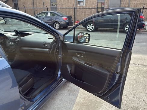 Used 2012 Subaru Impreza 2.0i Sport Premium image 22