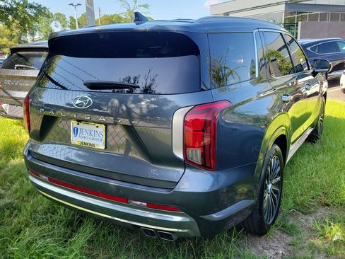 Used 2023 Hyundai Palisade Calligraphy FWD image 10