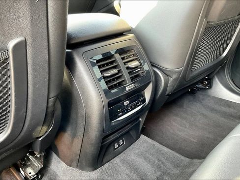 Used 2023 BMW X3 sDrive30i w/ M Sport Package RWD image 7