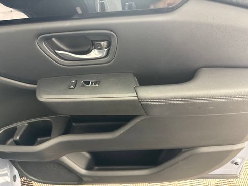Used 2023 Honda Pilot Touring image 21