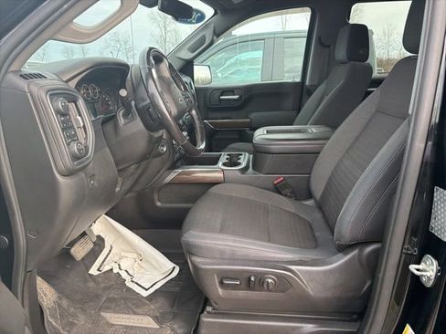 Certified 2019 Chevrolet Silverado 1500 LT Trail Boss image 3