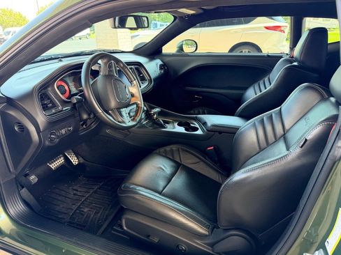 Used 2021 Dodge Challenger SRT Hellcat Redeye RWD image 8