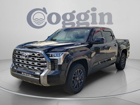 Certified 2025 Toyota Tundra Platinum AWD/4WD image 1