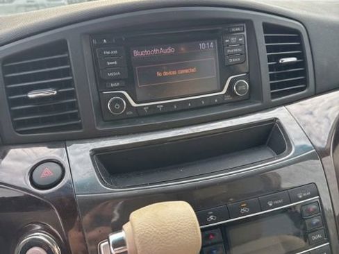 Used 2015 Nissan Quest SV image 11