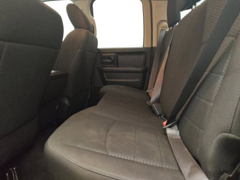 Used 2020 RAM 1500 Tradesman w/ Chrome Plus Package RWD image 18