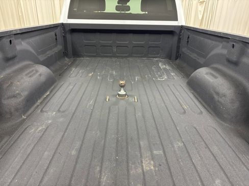 Used 2022 RAM 2500 Tradesman w/ Safety Group image 9