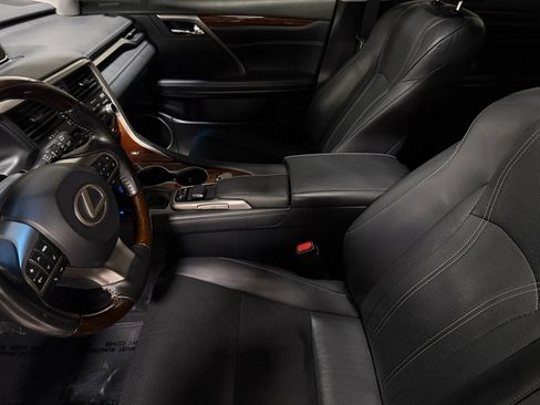 Used 2018 Lexus RX 350L AWD w/ Premium Package image 15