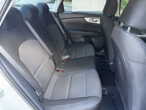 Certified 2024 Kia Forte LXS w/ LXS Technology Package FWD image 33