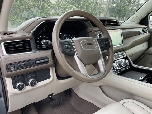 Used 2022 GMC Yukon Denali image 10
