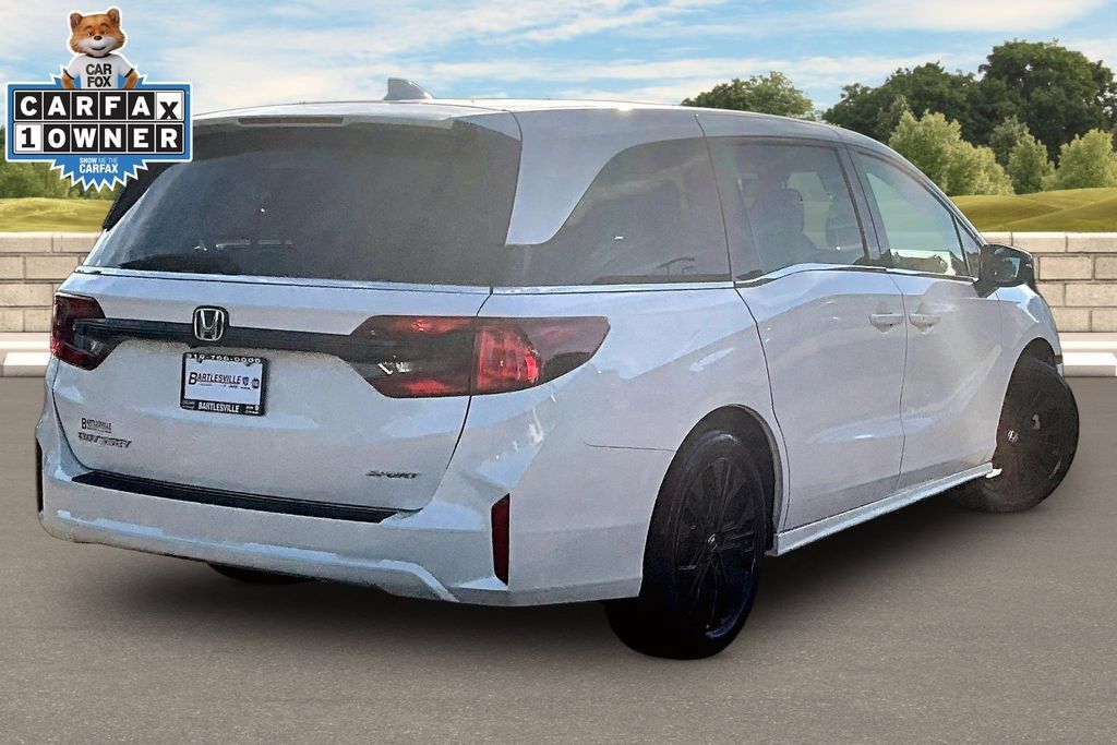 Used 2025 Honda Odyssey Sport-L image 12