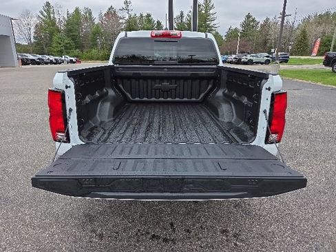 New 2026 Chevrolet Colorado LT w/ LT Convenience Package AWD/4WD image 24