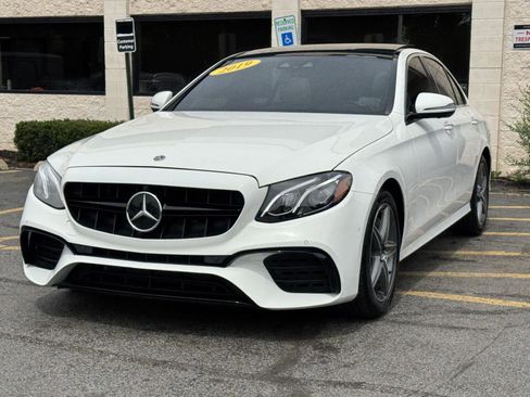 Used 2019 Mercedes-Benz E 300 4MATIC w/ Driver Assistance Package image 19