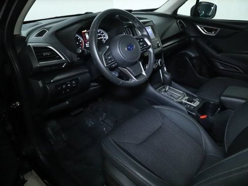 Certified 2024 Subaru Forester Premium AWD/4WD image 18