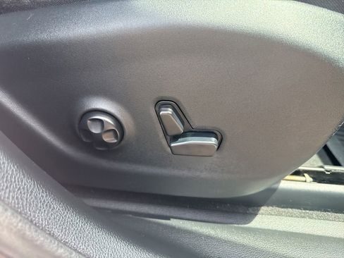 Used 2020 Jeep Cherokee High Altitude AWD/4WD image 24