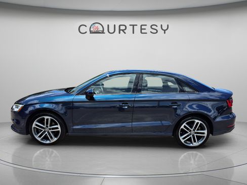 Used 2020 Audi A3 2.0T Premium FWD image 2