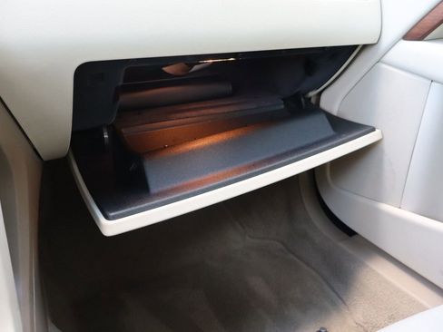 Used 2009 Volvo XC70 T6 image 37