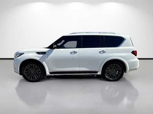 Used 2024 INFINITI QX80 Sensory image 6