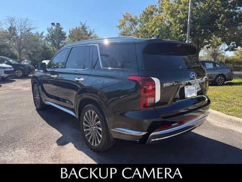 Used 2024 Hyundai Palisade Calligraphy image 6