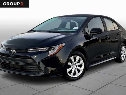 Used 2025 Toyota Corolla LE