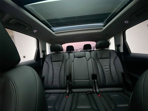 Used 2022 Audi Q7 3.0T Premium Plus w/ Premium Plus Package image 23