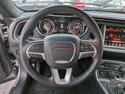 Used 2015 Dodge Challenger SXT Plus RWD image 16