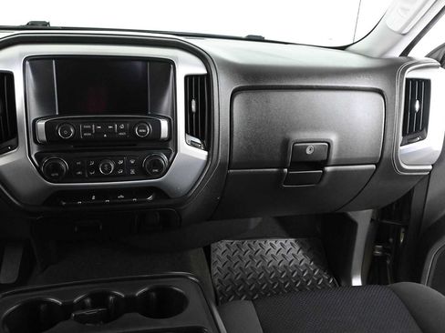 Used 2015 GMC Sierra 1500 SLE w/ SLE Value Package RWD image 14