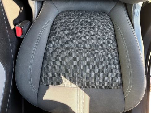 Used 2020 Chevrolet Blazer LT image 11