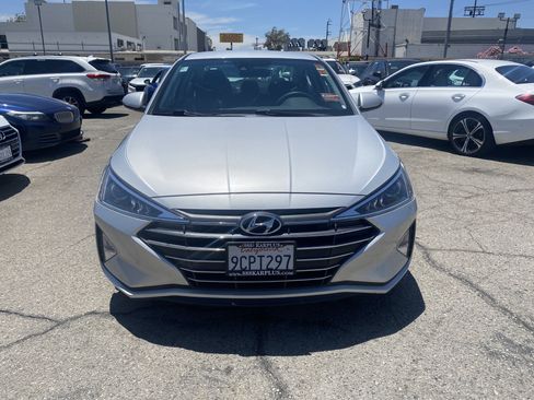 Used 2020 Hyundai Elantra SEL w/ Cargo Package (C1) FWD image 3