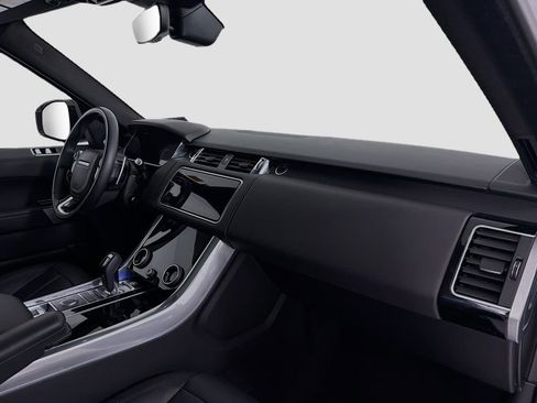 Used 2022 Land Rover Range Rover Sport HSE Silver Edition image 31
