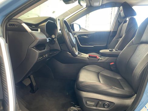 Certified 2022 Toyota RAV4 TRD Off-Road w/ TRD Off-Road Weather Package AWD/4WD image 14