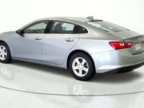 Used 2024 Chevrolet Malibu LT FWD image 4
