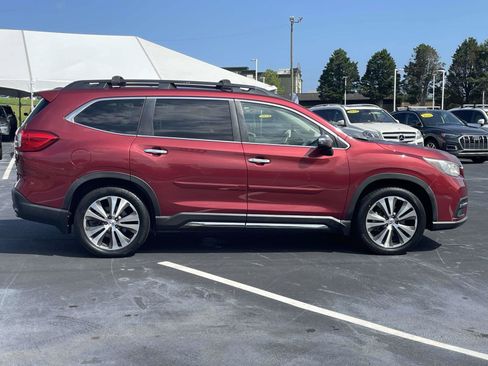 Used 2019 Subaru Ascent Touring AWD/4WD image 8
