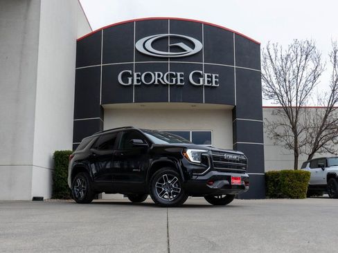 New 2026 GMC Terrain AT4 w/ Technology Package II image 1