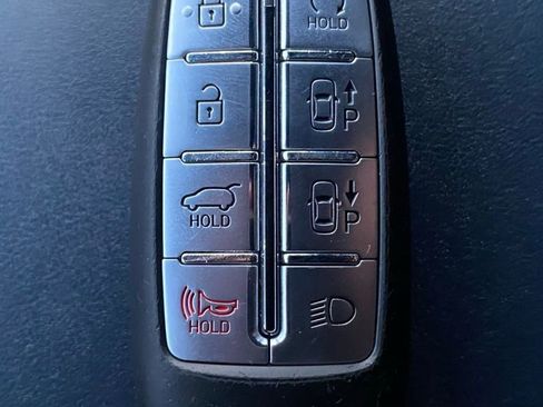 Used 2024 Genesis GV70 2.5T Sport Prestige w/ Sport Prestige Package image 38