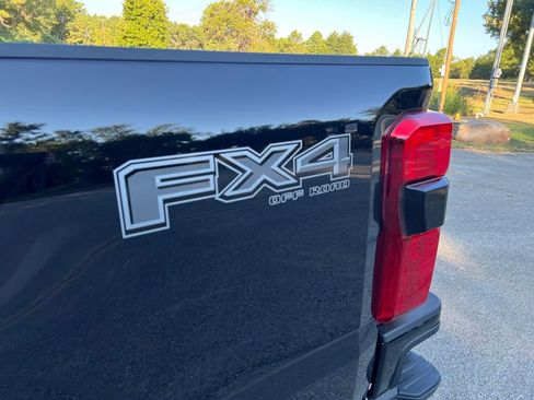 New 2026 Ford F350 Lariat w/ Black Appearance Package image 50